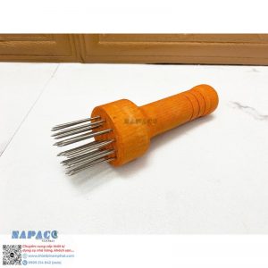 Cây Xăm Thịt Tròn Cán Gỗ