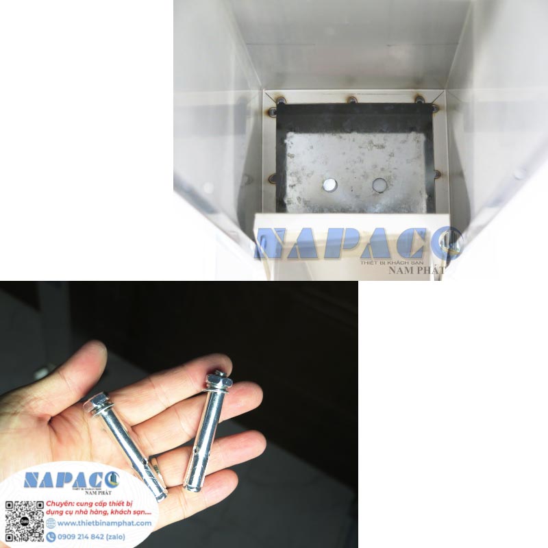 Trụ Gạt Tàn Inox T-022 dùng tắc kê sắt để bắt dính vào mặt đất