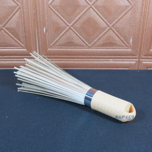 Chổi Chùi Chảo Cán Nhựa NP32