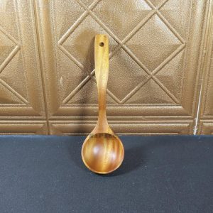 Vá Múc Canh Gỗ Cán Cong Số 8