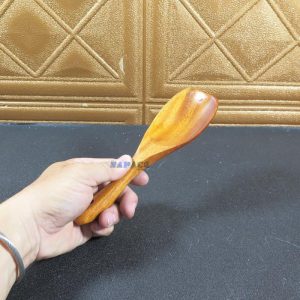 vá gỗ múc cơm chống dính