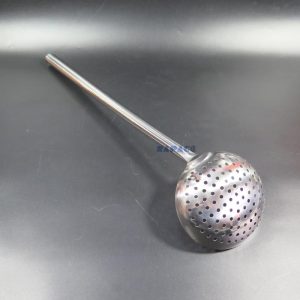 muôi vớt mồi cán inox