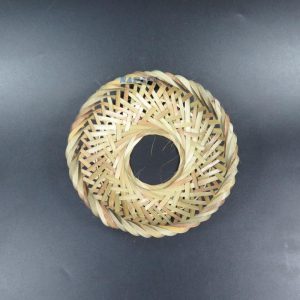 Rế tre lót thố
